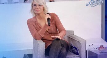 Duro colpo per Maria De Filippi: il retroscena scottante emerge solo ora