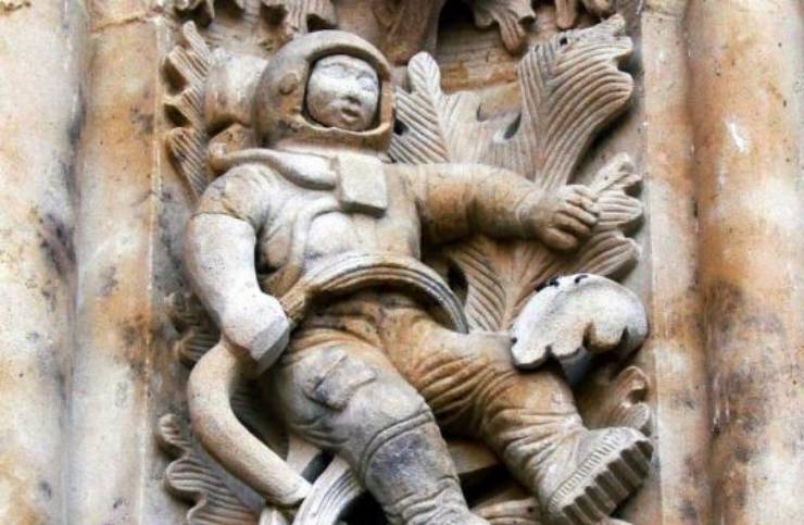 Astronauta sulla Catredal Nueva Astronauta sulla Catredal Nueva